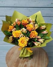 Букет цветов из:  Альстромерии и Розы в Верхозиме