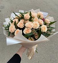 Букет Кремовые розы Латте в Верхозиме