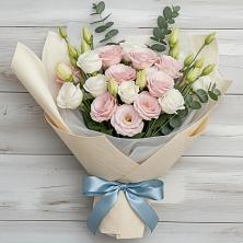 Букет цветов из:  Лизиантусы в Верхозиме