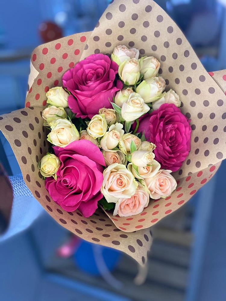 Букет цветов из: Розы в Верхозиме