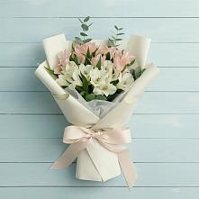 Букет цветов из:  Альстромерии в Верхозиме