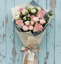 Букет цветов из:  Розы в Верхозиме