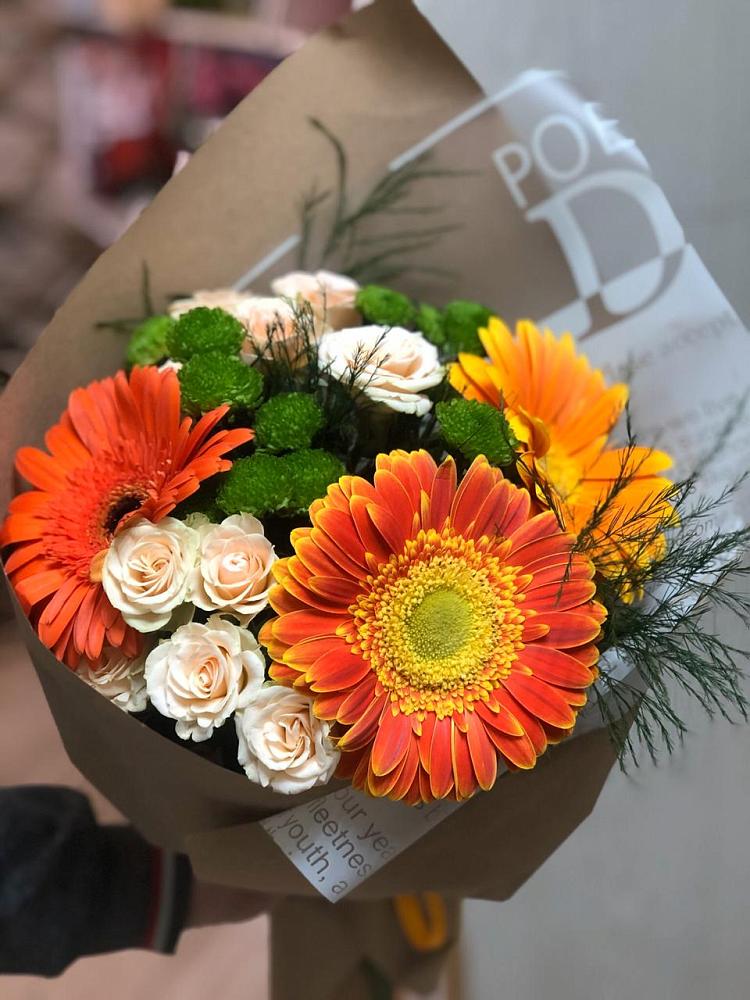 Букет цветов из: Герберы, Хризантемы и Розы в Верхозиме